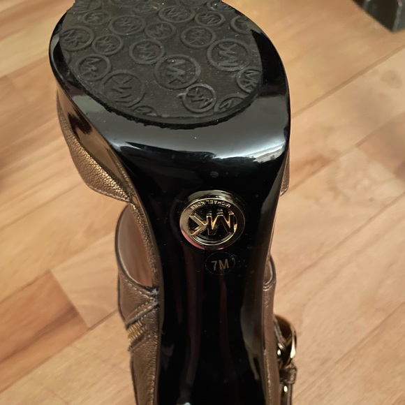 Michael Kors Heels - Picture 7 of 7
